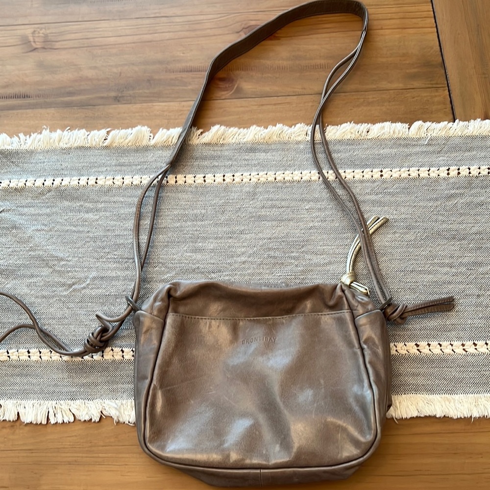 Brontibay Grey Leather crossbody with gold leather accents